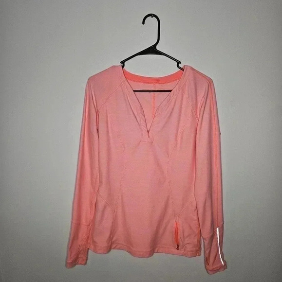 Very nice LuLu Lemon 1/4 zip pullover. Size6. Sherbet orangee - Picture 2 of 6